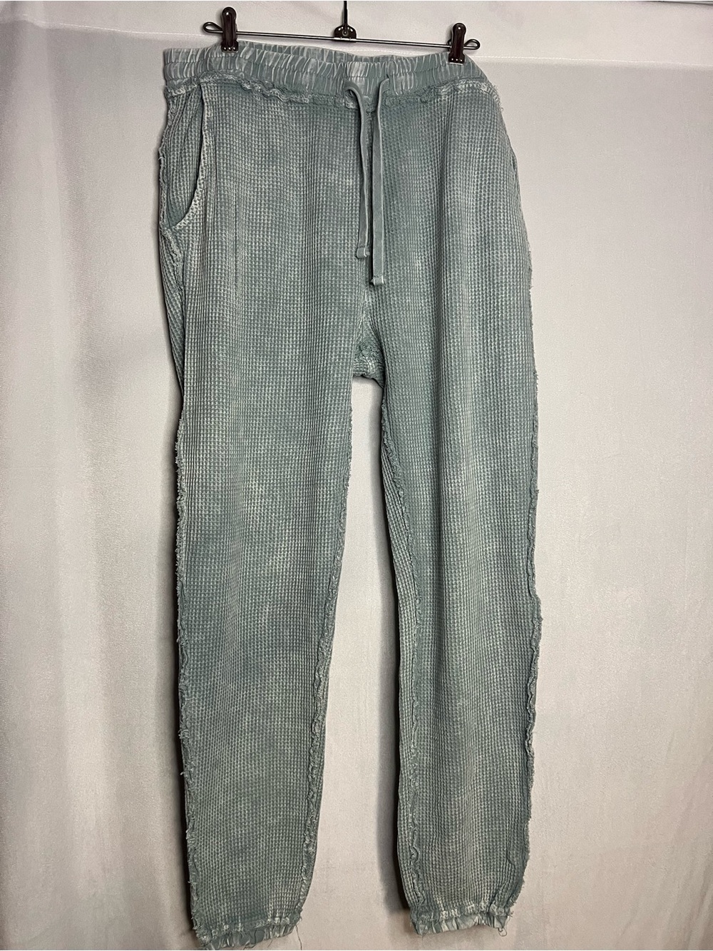 White Birch Women’s Large Mint Green Waffle Knit Jogger Pants